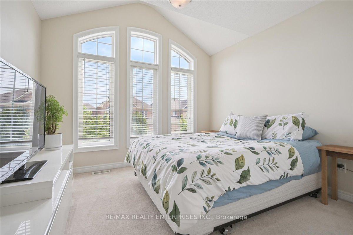 Photo 11 of 1027 Laidlaw Drive, Milton, Clarke — HOMEH