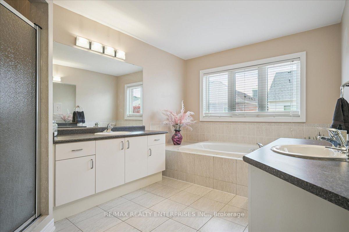 Photo 33 of 1027 Laidlaw Drive, Milton, Clarke — HOMEH