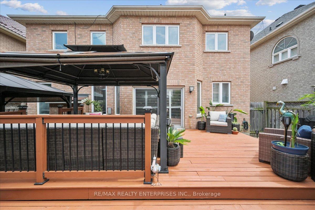 Photo 16 of 1027 Laidlaw Drive, Milton, Clarke — HOMEH