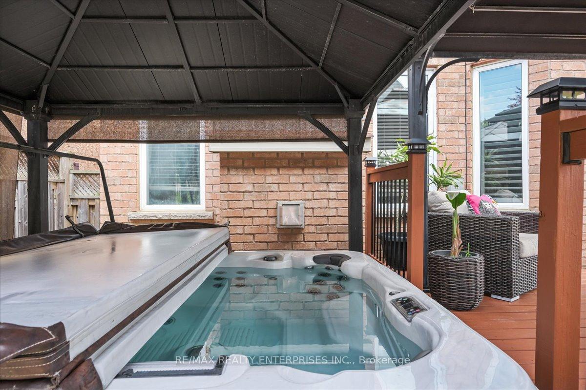 Photo 17 of 1027 Laidlaw Drive, Milton, Clarke — HOMEH
