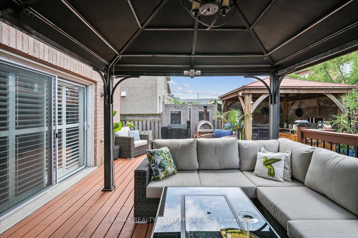 Photo 38 of 1027 Laidlaw Drive, Milton, Clarke — HOMEH