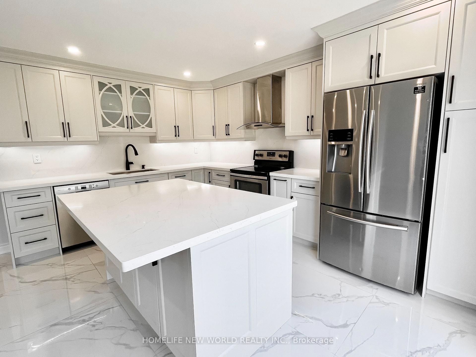 Photo 4 of 30 William Honey Crescent, Markham, Middlefield — HOMEH