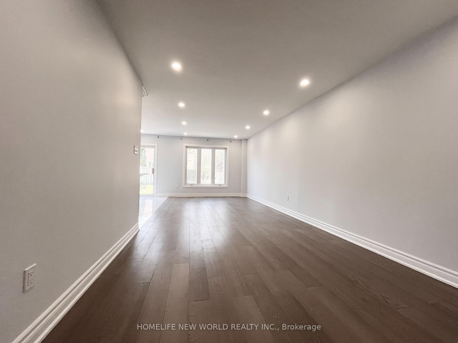 Photo 7 of 30 William Honey Crescent, Markham, Middlefield — HOMEH