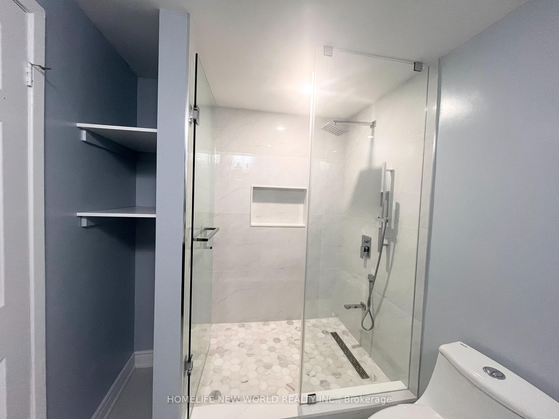 Photo 22 of 30 William Honey Crescent, Markham, Middlefield — HOMEH