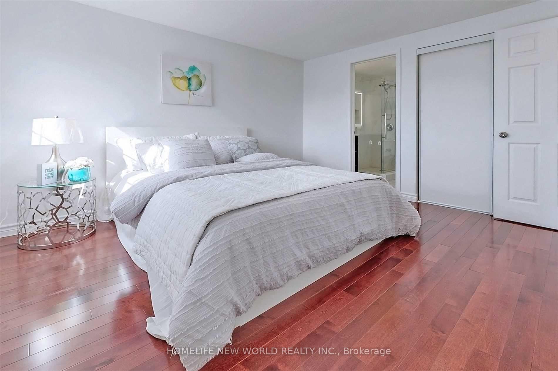 Photo 25 of 30 William Honey Crescent, Markham, Middlefield — HOMEH