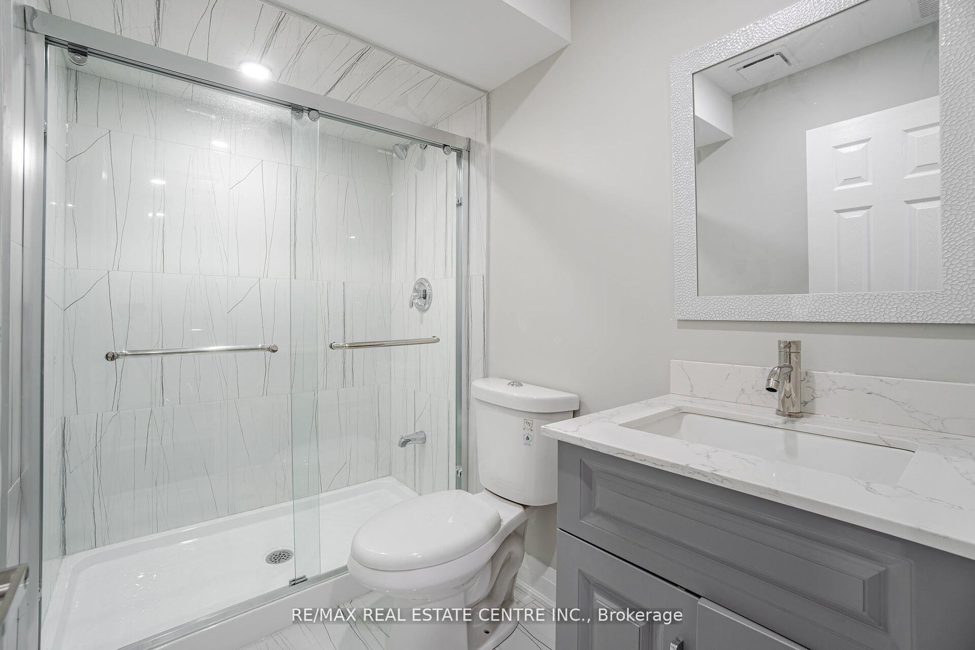 Photo 2 of 236 gidding Crescent, Milton, Clarke — HOMEH