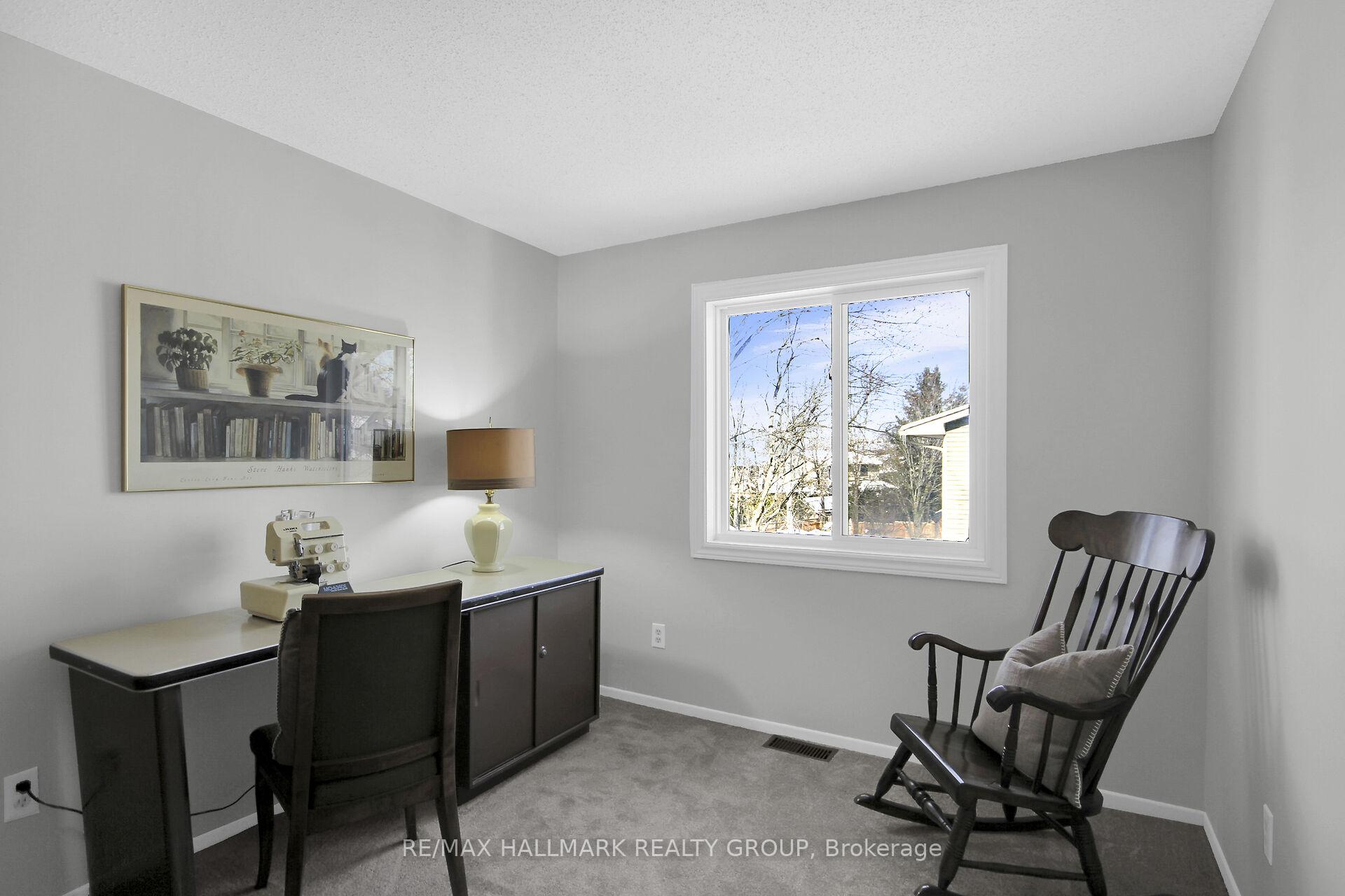 Photo 37 of 4 Sewell Way, Ottawa, Kanata - Katimavik — HOMEH