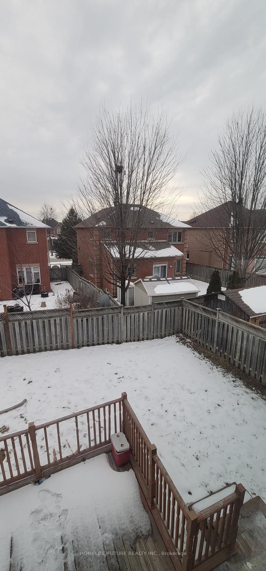 Photo 11 of Unit Main, 24 Hoake Road, Markham, Milliken Mills East — HOMEH