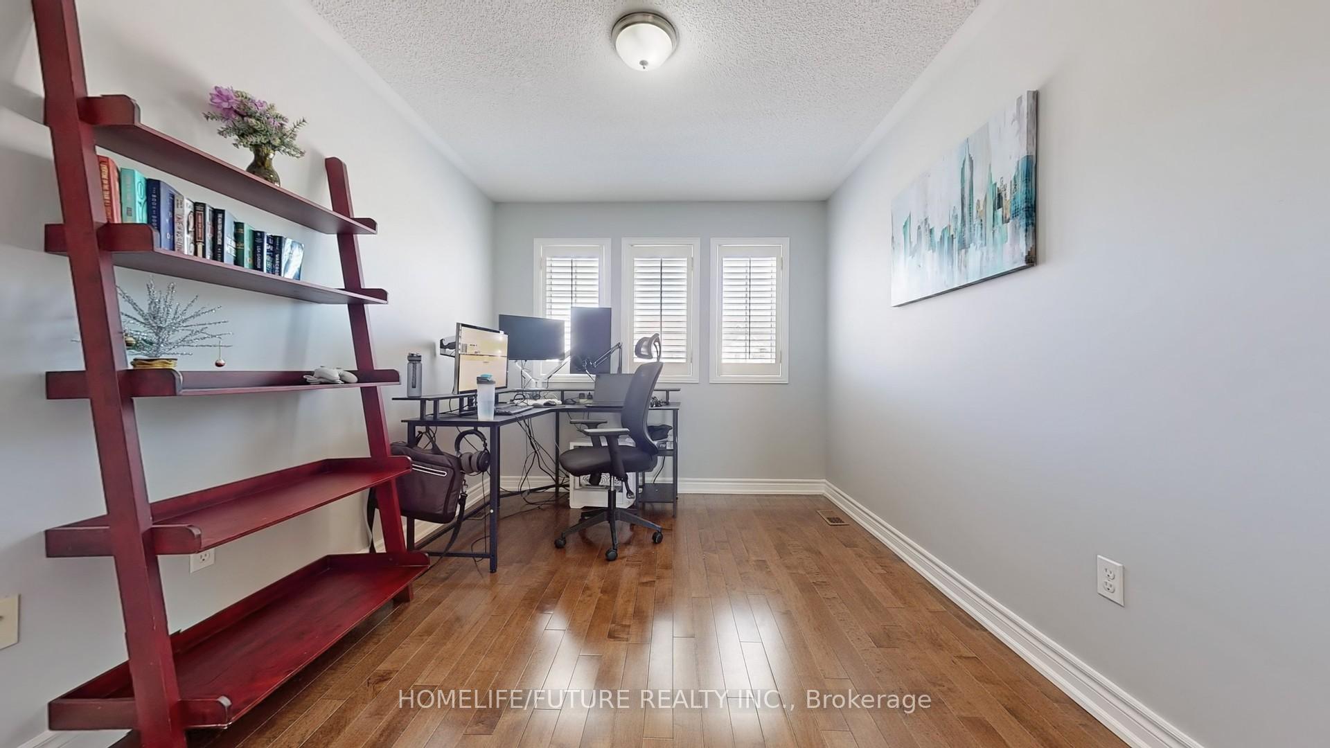 Photo 31 of 11 Andriana Crescent, Markham, Box Grove — HOMEH