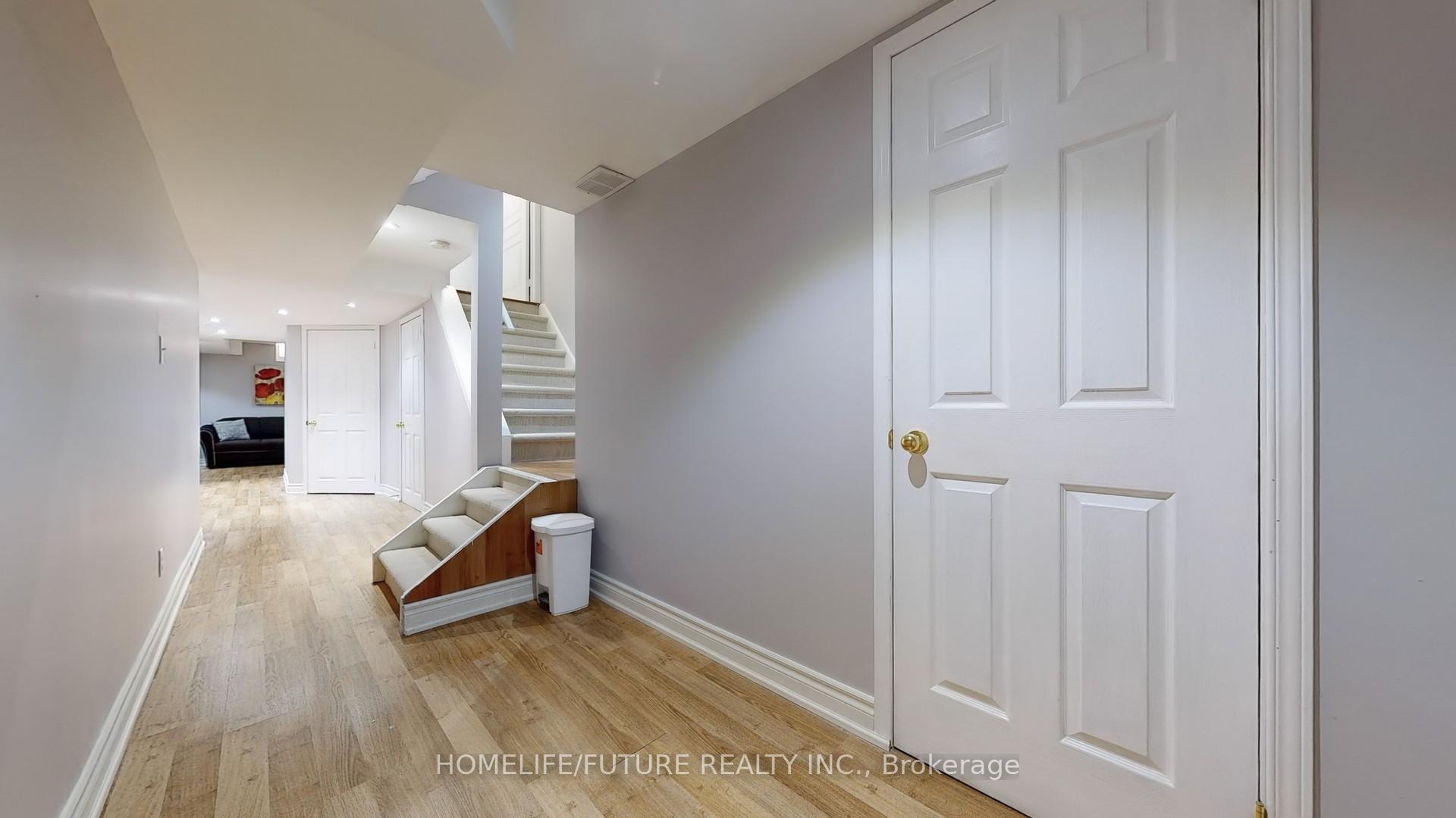 Photo 35 of 11 Andriana Crescent, Markham, Box Grove — HOMEH