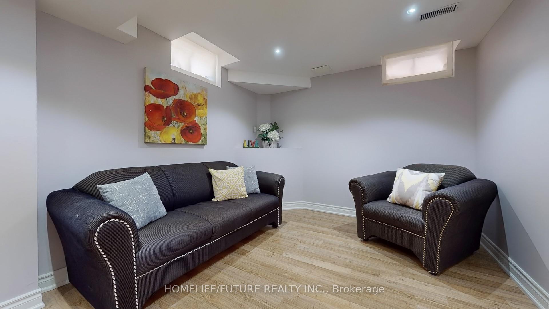 Photo 36 of 11 Andriana Crescent, Markham, Box Grove — HOMEH