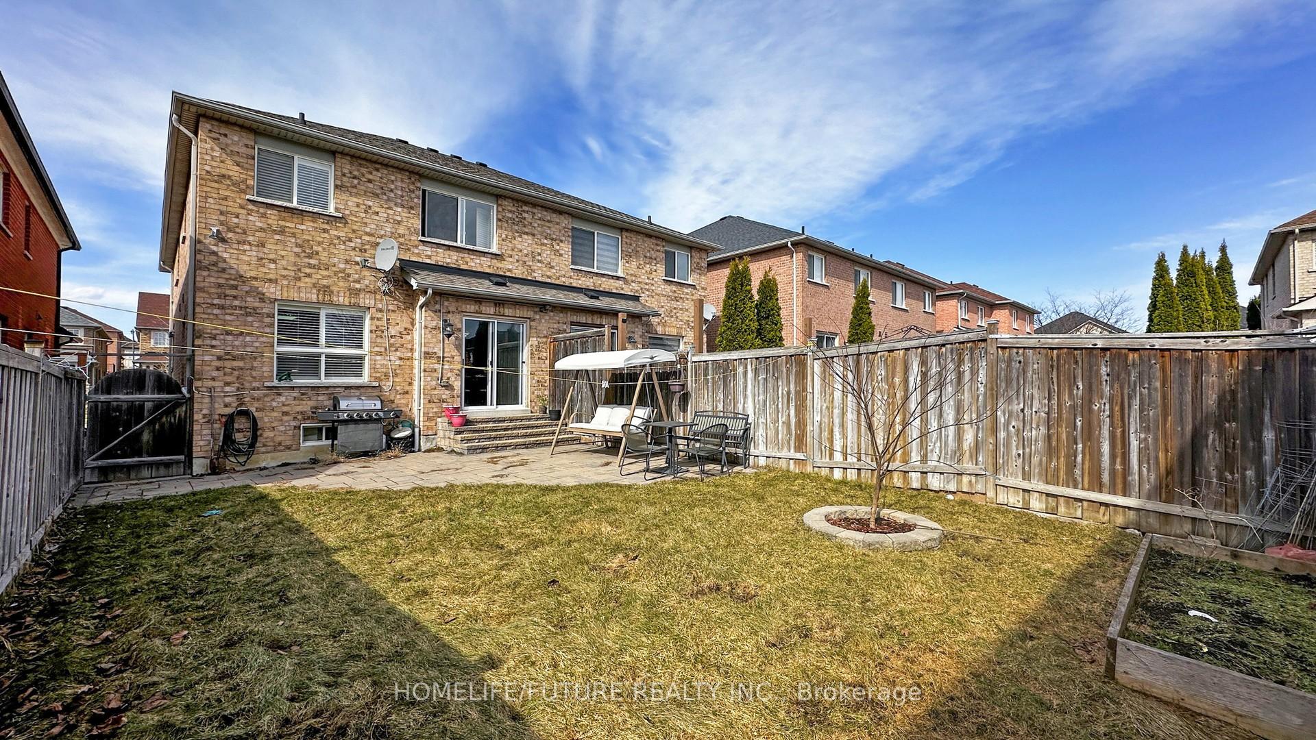Photo 46 of 11 Andriana Crescent, Markham, Box Grove — HOMEH