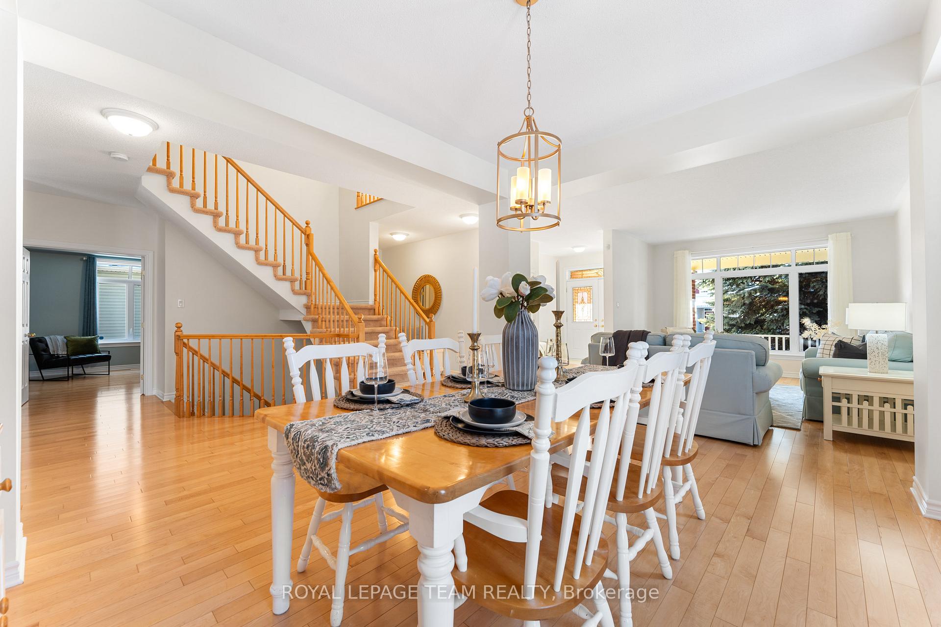 Photo 11 of 90 Osprey Crescent, Ottawa, Kanata - Bridlewood — HOMEH