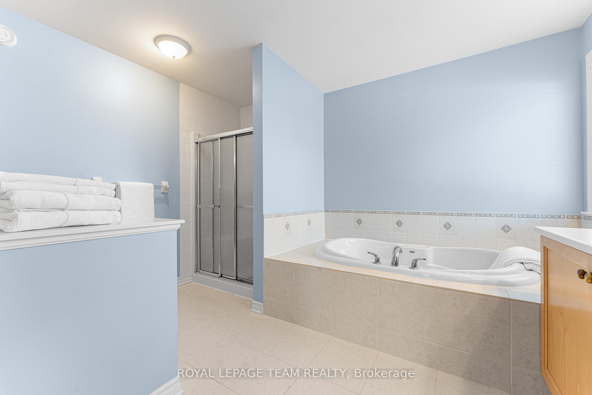 Photo 26 of 90 Osprey Crescent, Ottawa, Kanata - Bridlewood — HOMEH