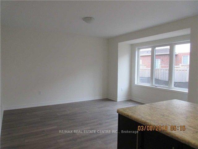 Photo 5 of 582 Laking Terrace, Milton, Clarke — HOMEH