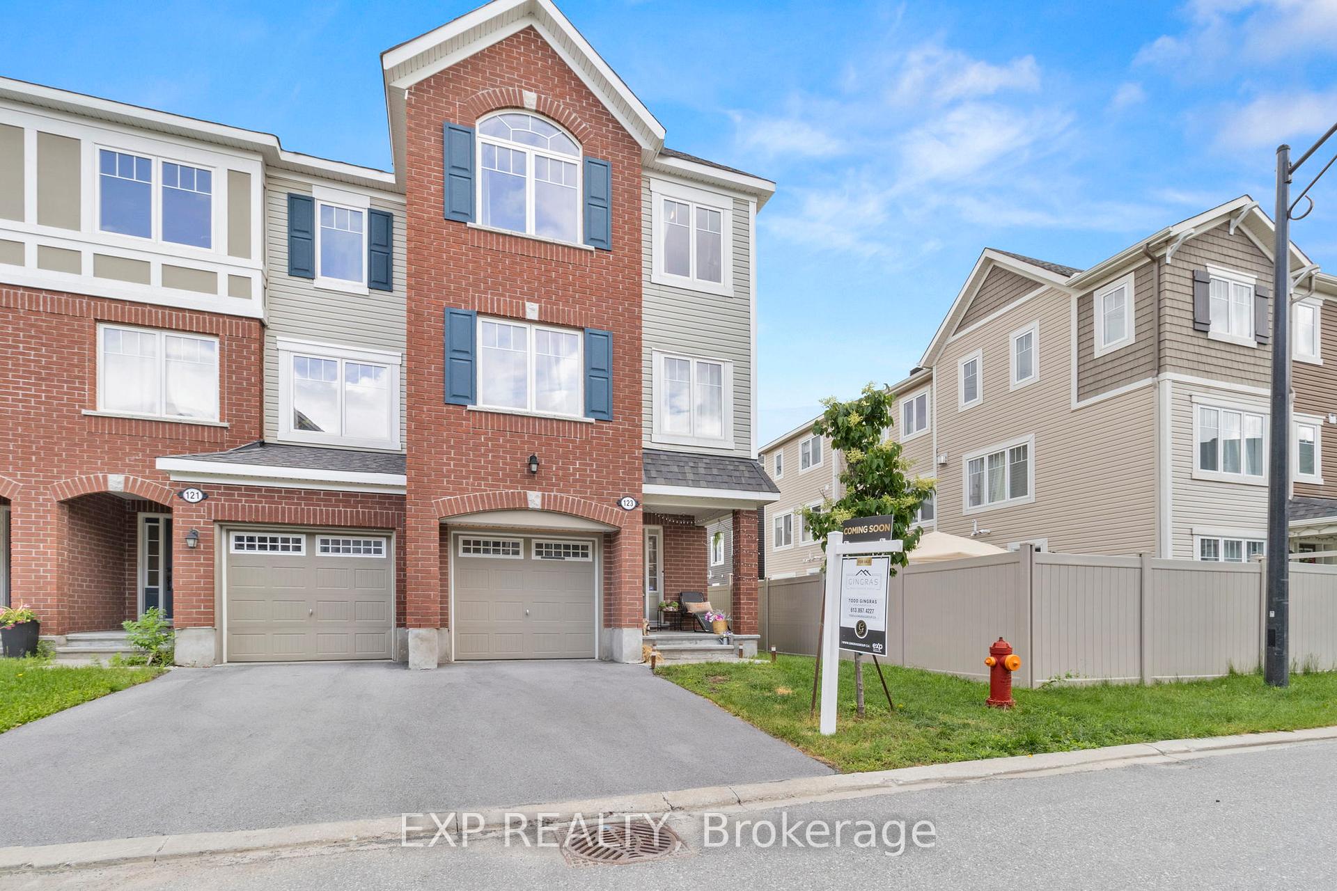 Photo 1 of 123 Gelderland, Ottawa, Kanata - Emerald Meadows/Trailwest — HOMEH