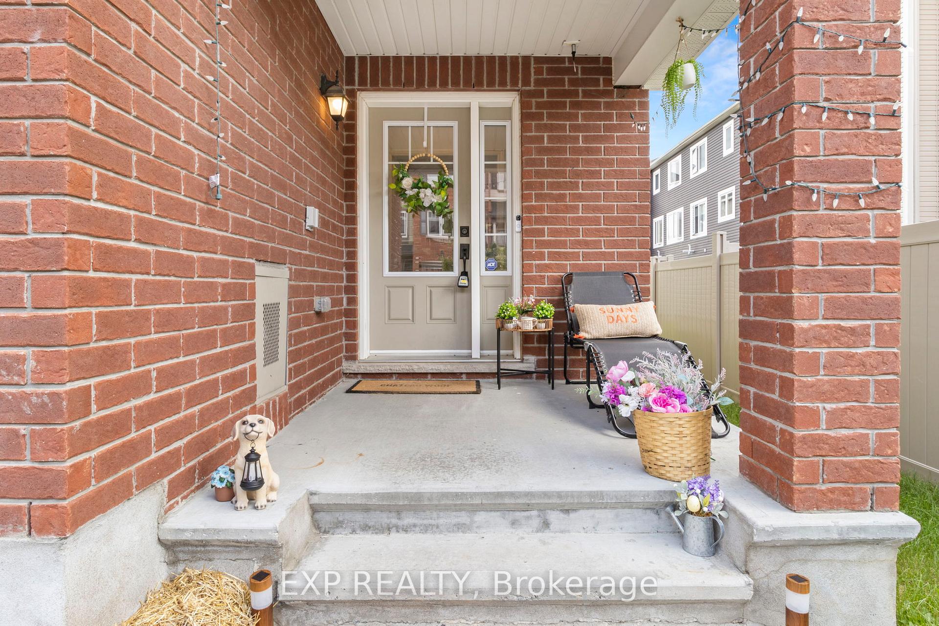 Photo 2 of 123 Gelderland, Ottawa, Kanata - Emerald Meadows/Trailwest — HOMEH