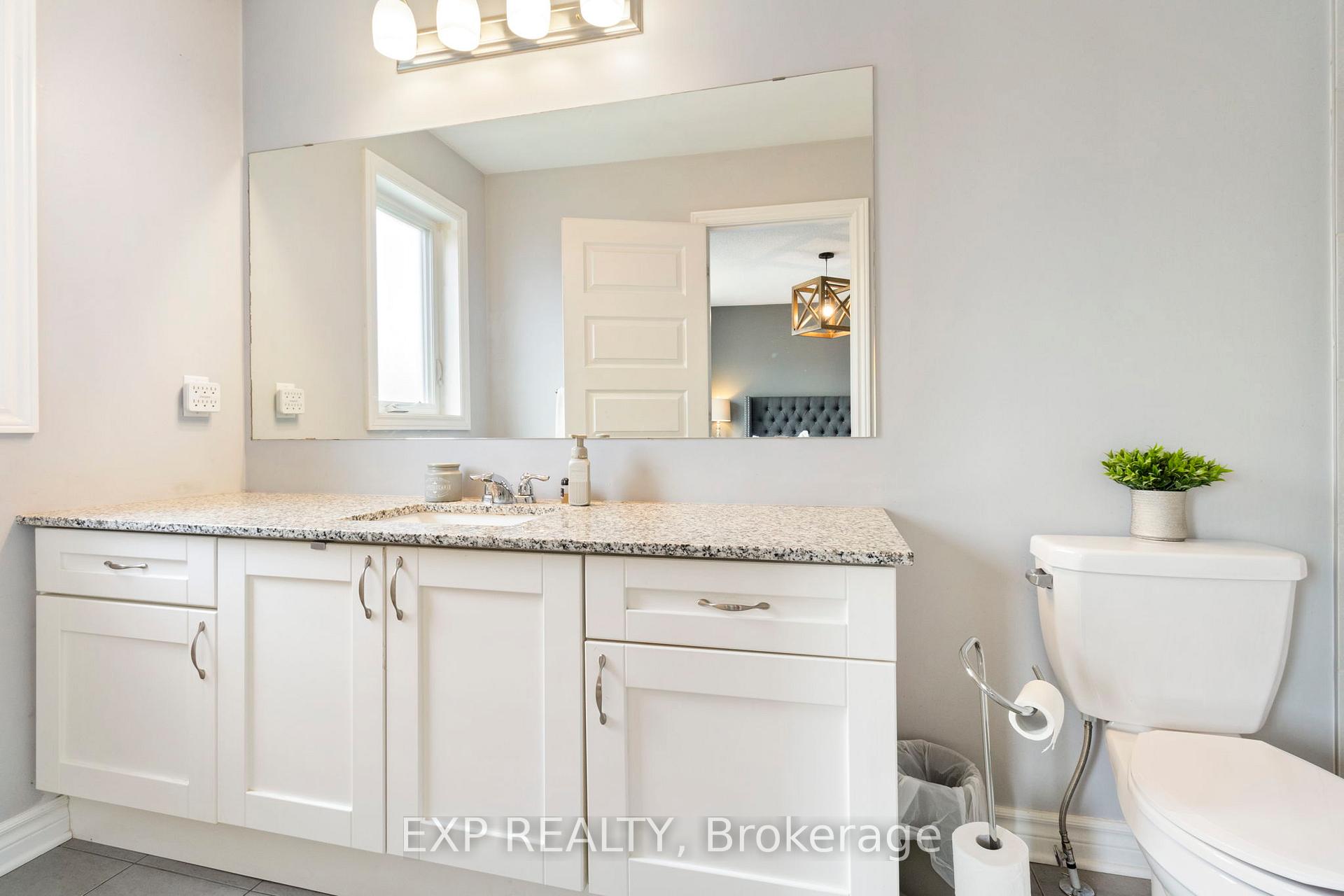 Photo 17 of 123 Gelderland, Ottawa, Kanata - Emerald Meadows/Trailwest — HOMEH