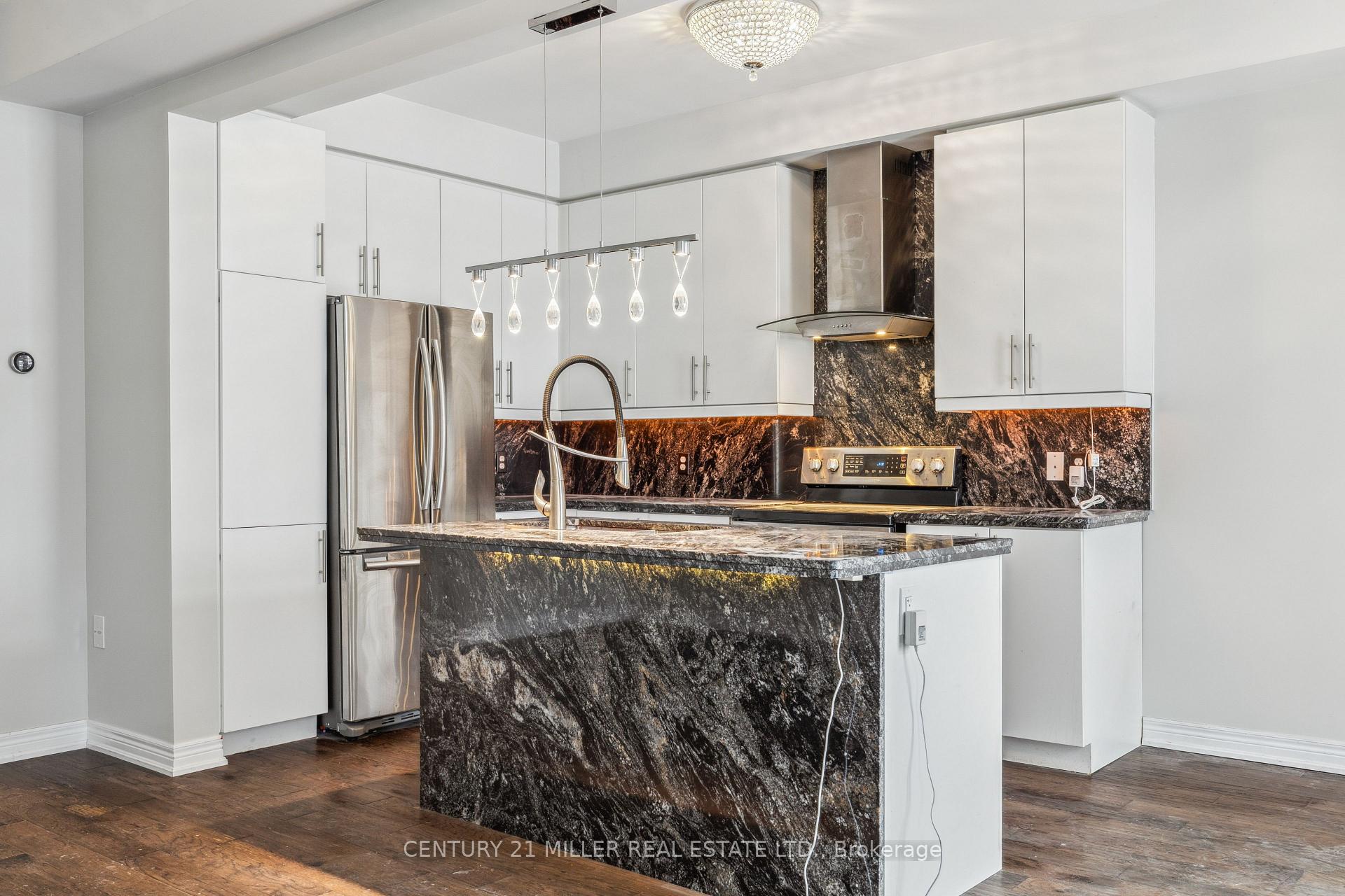 Photo 16 of Unit 4, 90 Raymond Road, Hamilton, Meadowlands — HOMEH