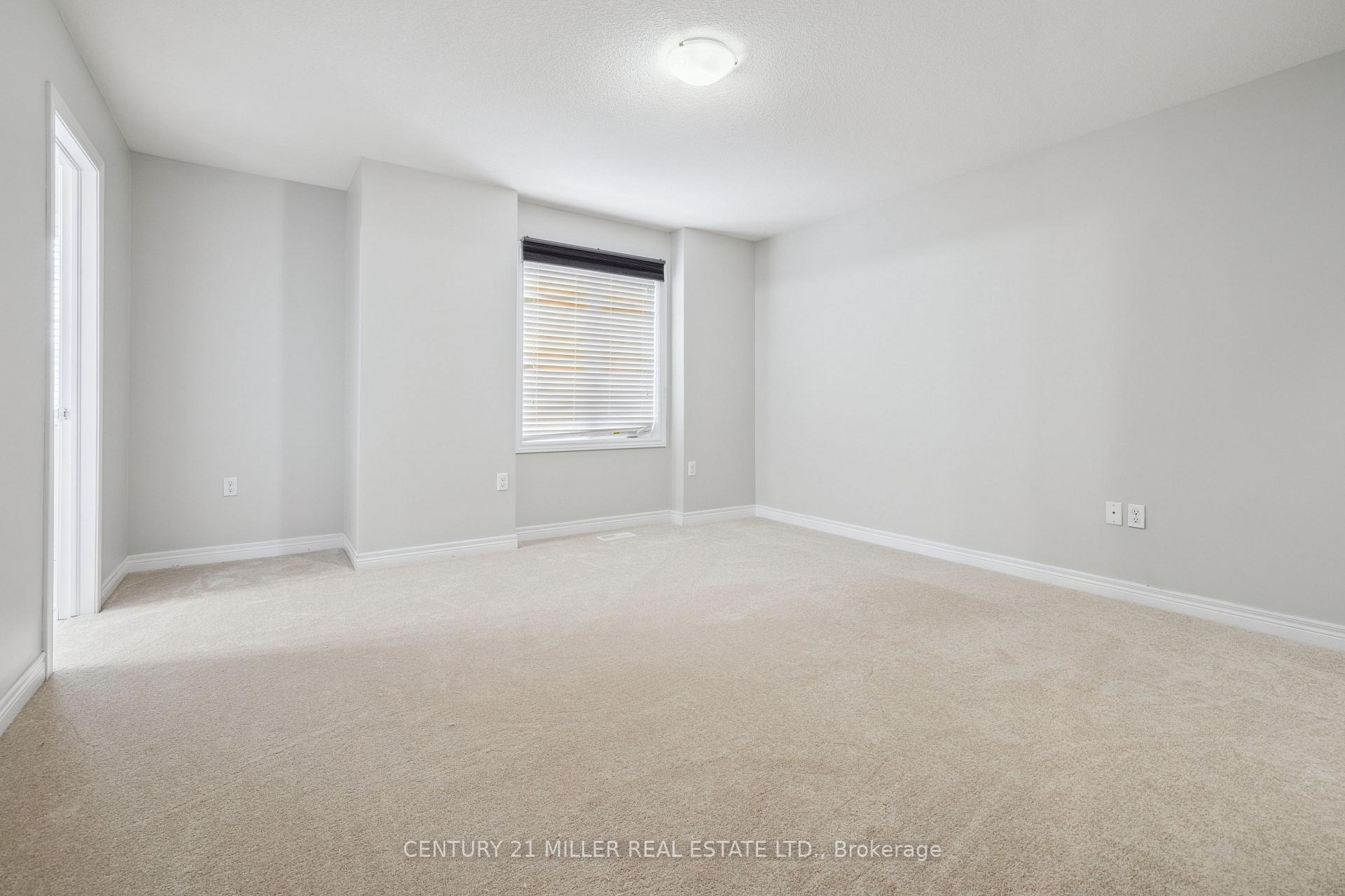 Photo 21 of Unit 4, 90 Raymond Road, Hamilton, Meadowlands — HOMEH