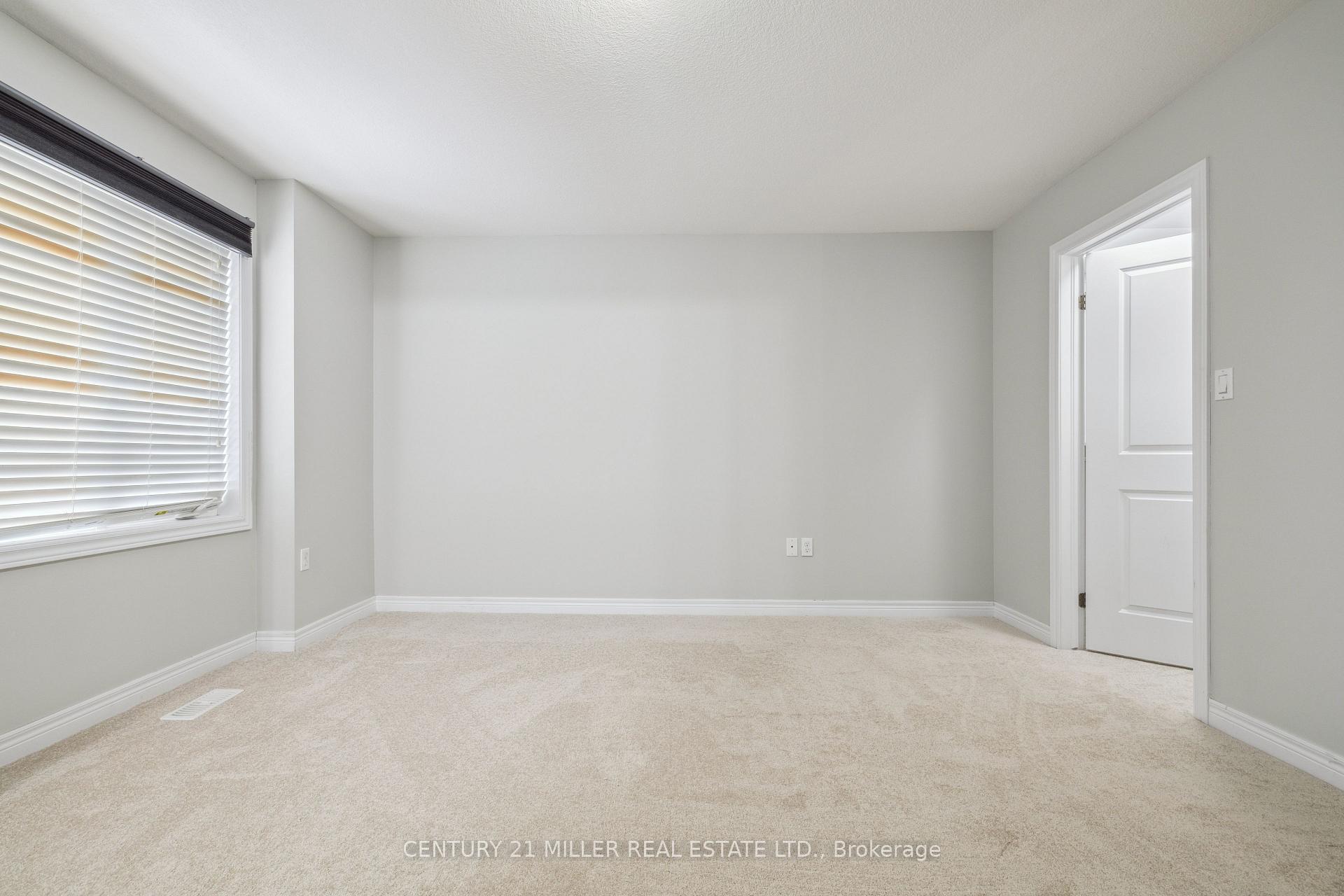 Photo 22 of Unit 4, 90 Raymond Road, Hamilton, Meadowlands — HOMEH