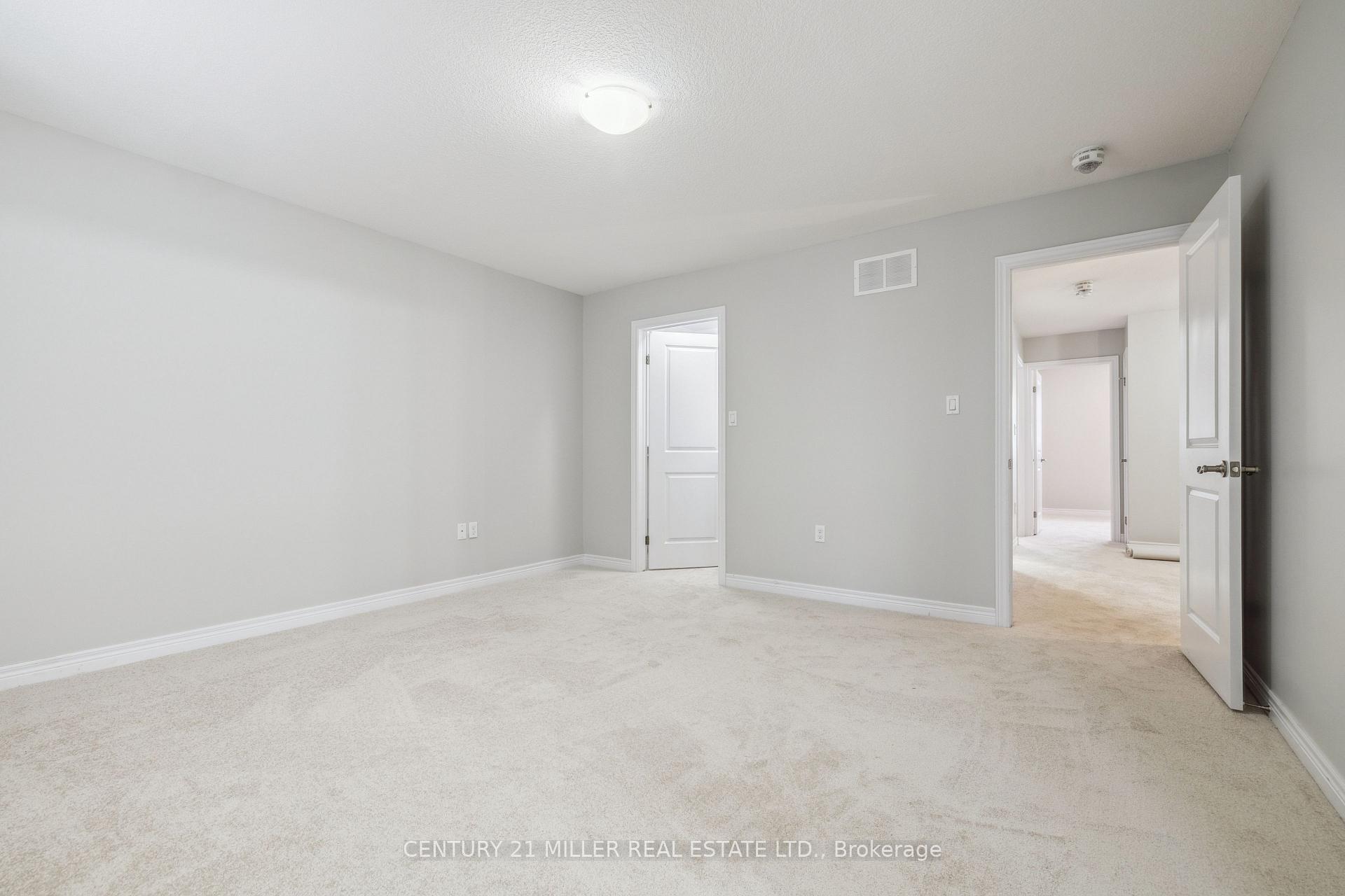 Photo 23 of Unit 4, 90 Raymond Road, Hamilton, Meadowlands — HOMEH