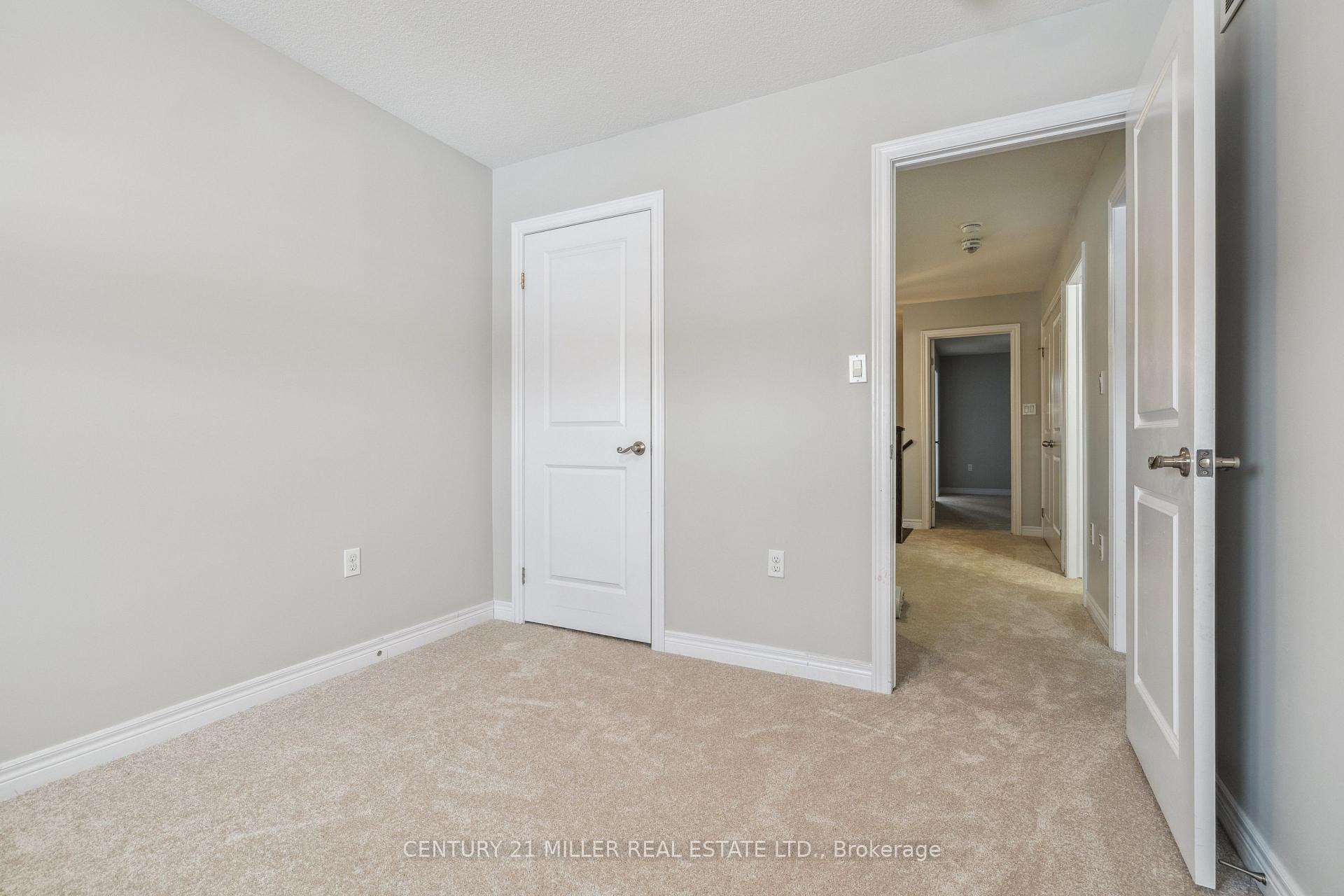 Photo 29 of Unit 4, 90 Raymond Road, Hamilton, Meadowlands — HOMEH