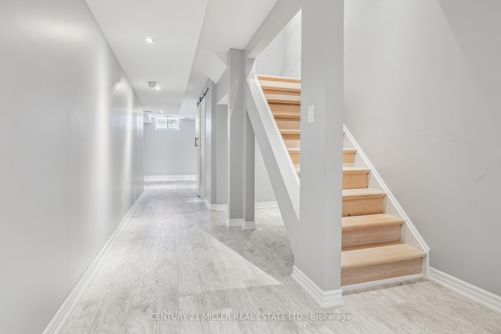 Photo 32 of Unit 4, 90 Raymond Road, Hamilton, Meadowlands — HOMEH
