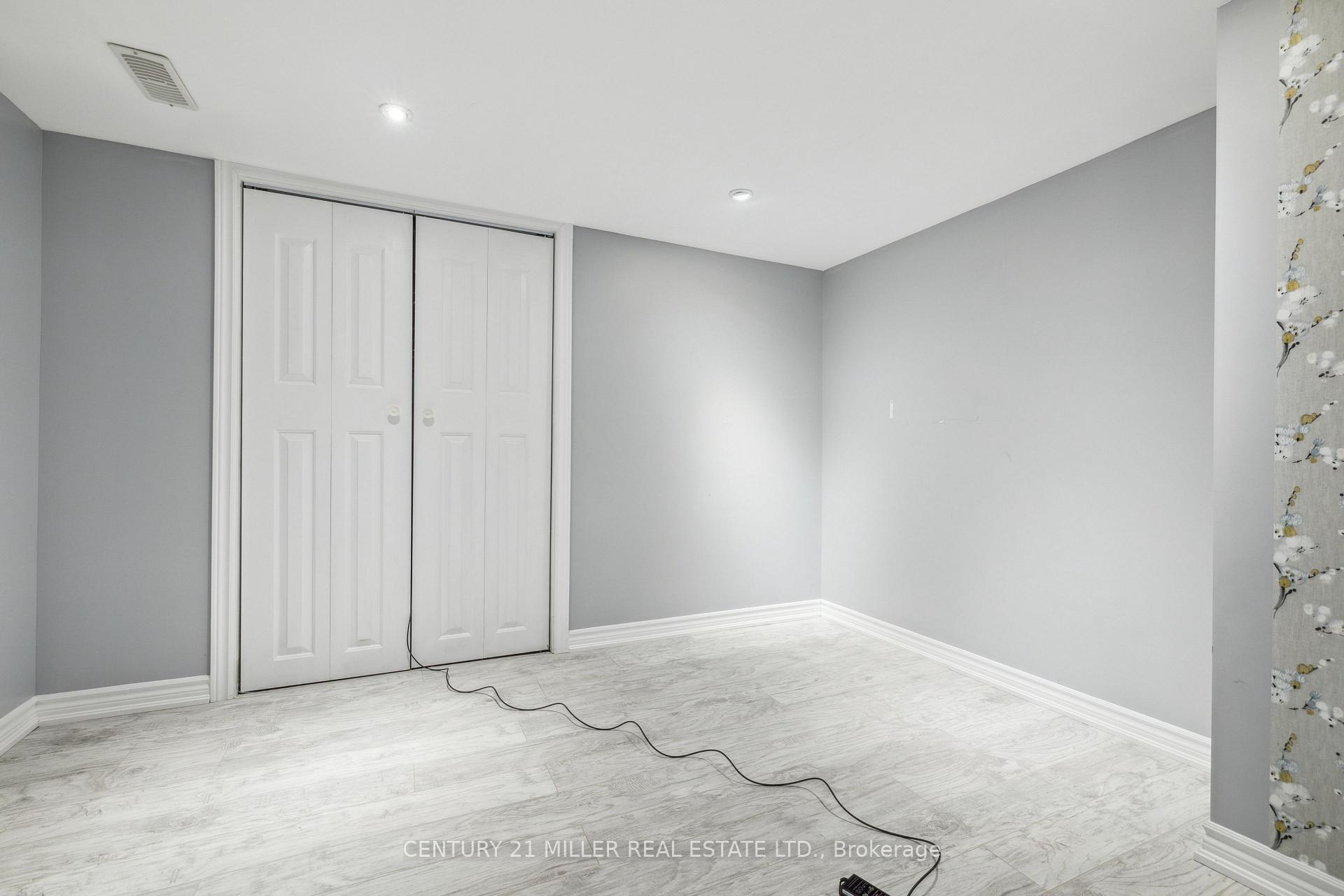 Photo 40 of Unit 4, 90 Raymond Road, Hamilton, Meadowlands — HOMEH