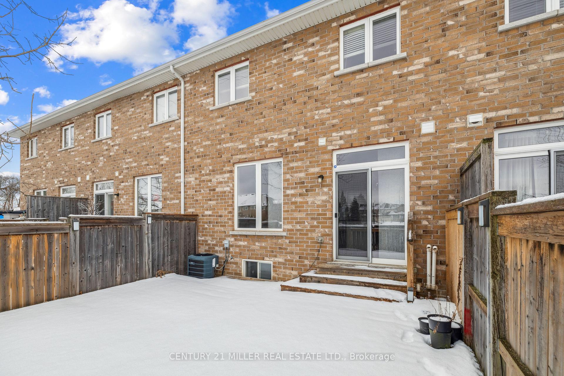 Photo 43 of Unit 4, 90 Raymond Road, Hamilton, Meadowlands — HOMEH