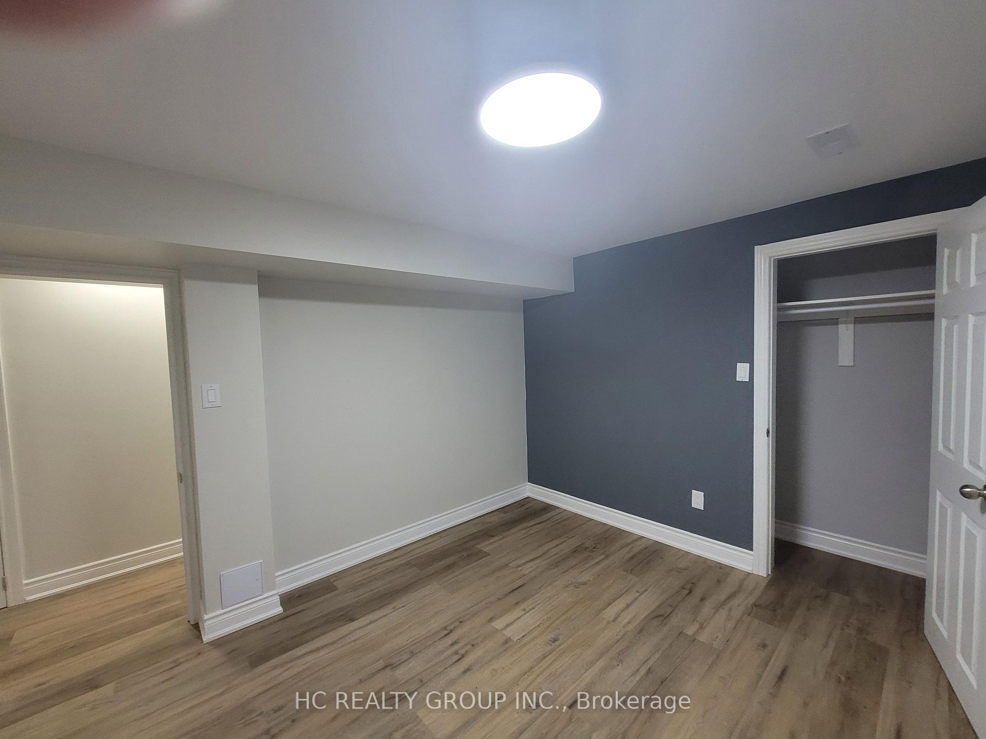 Photo 9 of 44 Dorothy Britton Drive, Markham, Middlefield — HOMEH