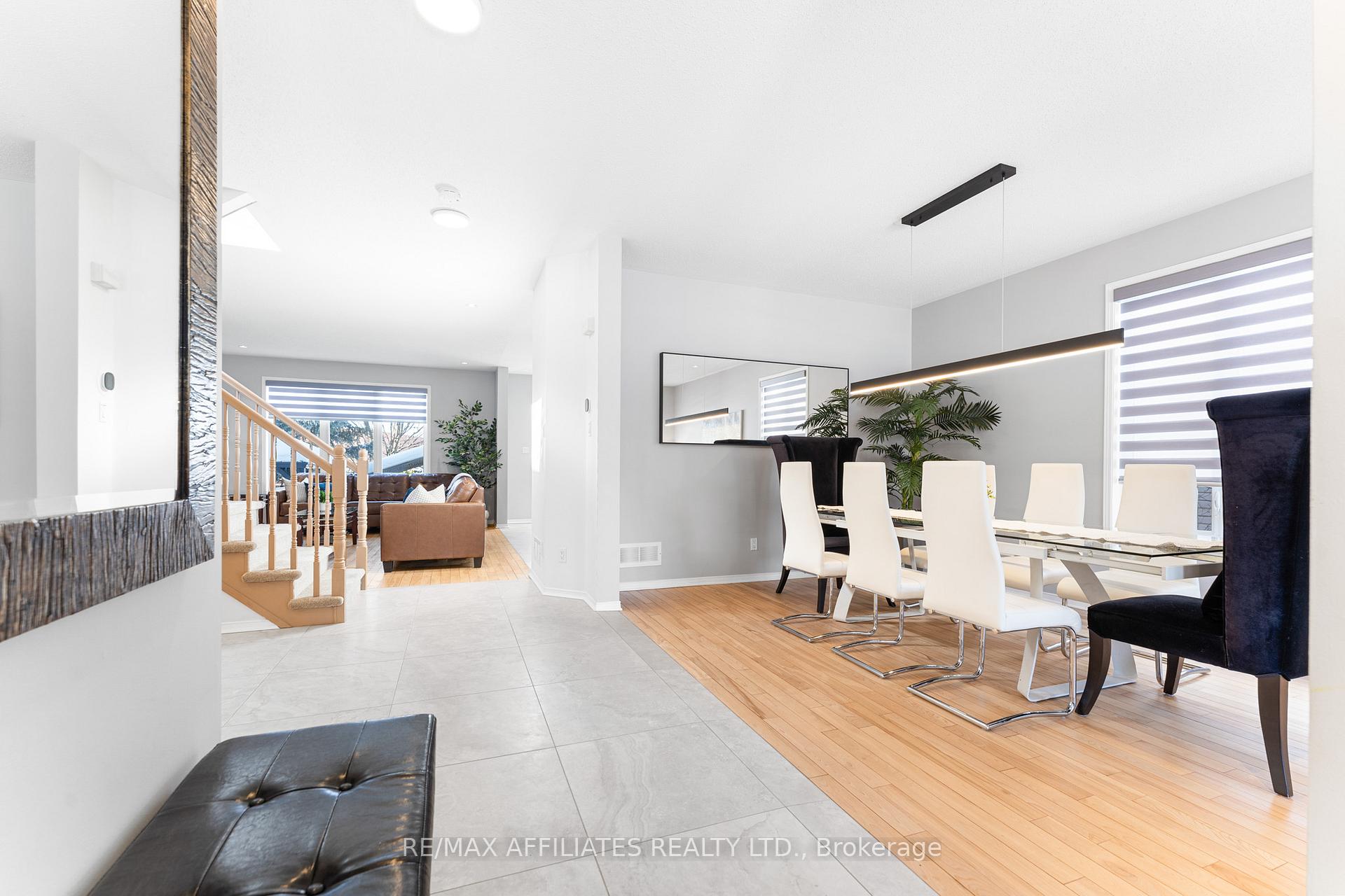 Photo 8 of 66 Glen Meadows Circle, Ottawa, Kanata - Emerald Meadows/Trailwest — HOMEH