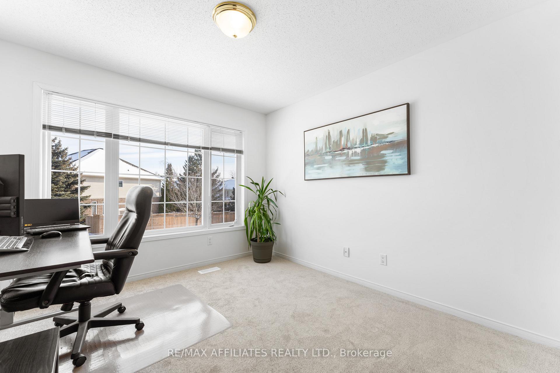 Photo 34 of 66 Glen Meadows Circle, Ottawa, Kanata - Emerald Meadows/Trailwest — HOMEH