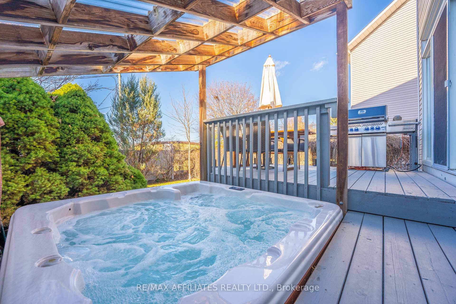 Photo 46 of 66 Glen Meadows Circle, Ottawa, Kanata - Emerald Meadows/Trailwest — HOMEH