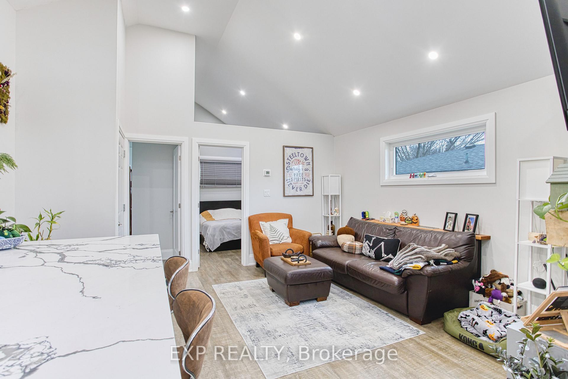 Photo 9 of 139 Deschene Avenue, Hamilton, Greeningdon — HOMEH