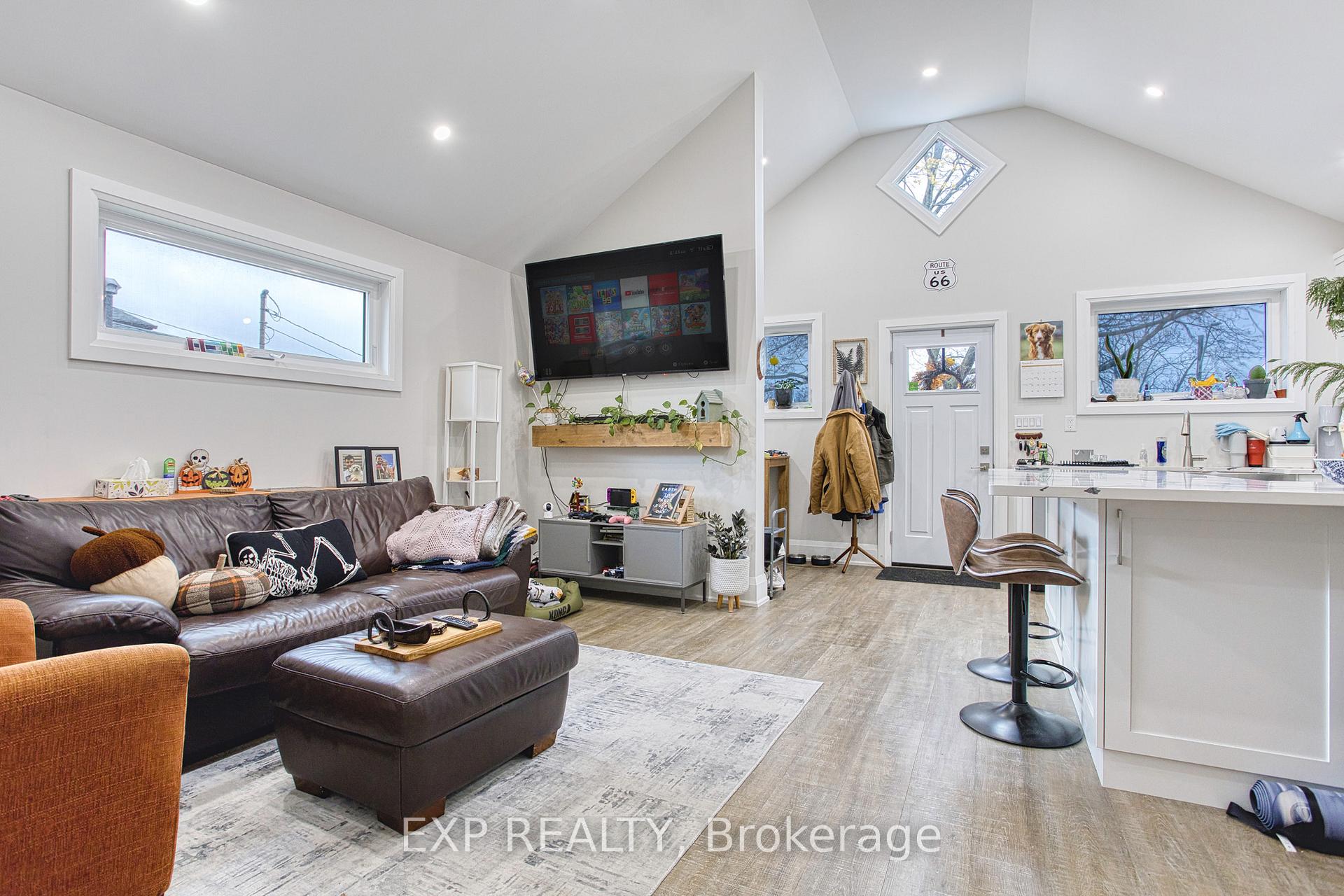 Photo 11 of 139 Deschene Avenue, Hamilton, Greeningdon — HOMEH