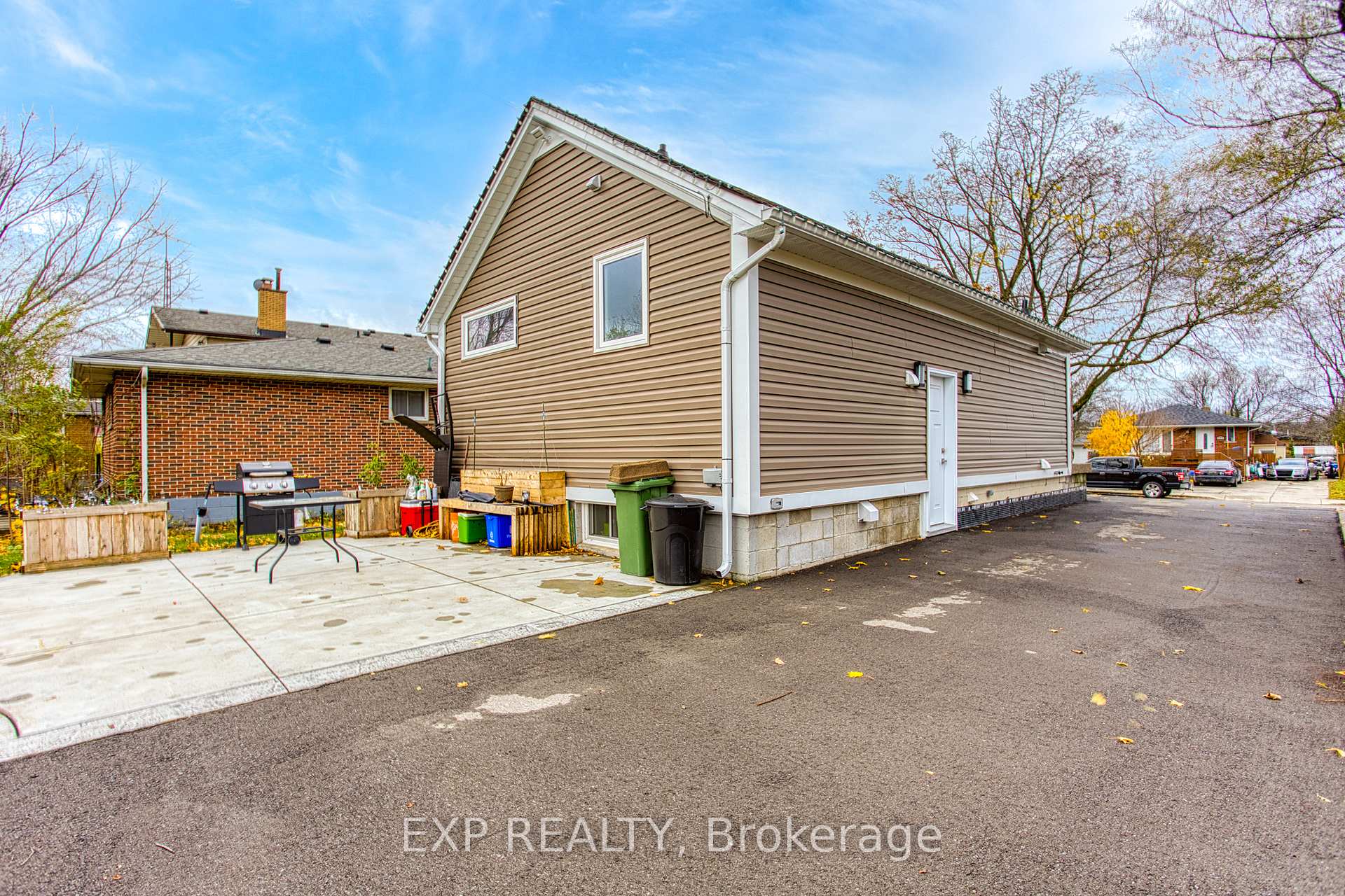 Photo 15 of 139 Deschene Avenue, Hamilton, Greeningdon — HOMEH