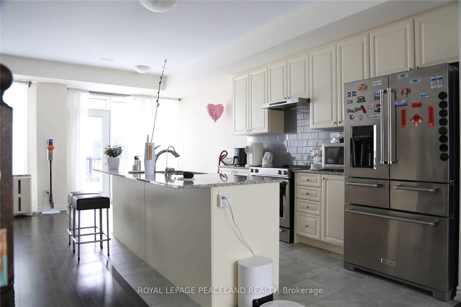 Photo 2 of 29 Breyworth Road, Markham, Victoria Square — HOMEH