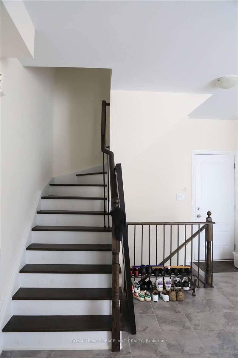 Photo 7 of 29 Breyworth Road, Markham, Victoria Square — HOMEH