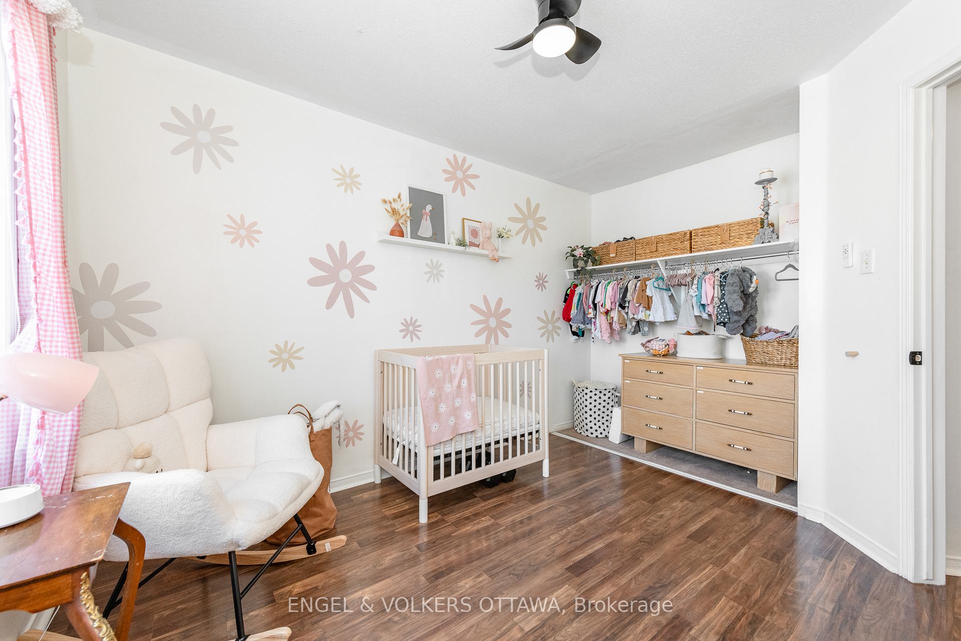 Photo 21 of 46 Deerchase Court, Ottawa, Kanata - Emerald Meadows/Trailwest — HOMEH