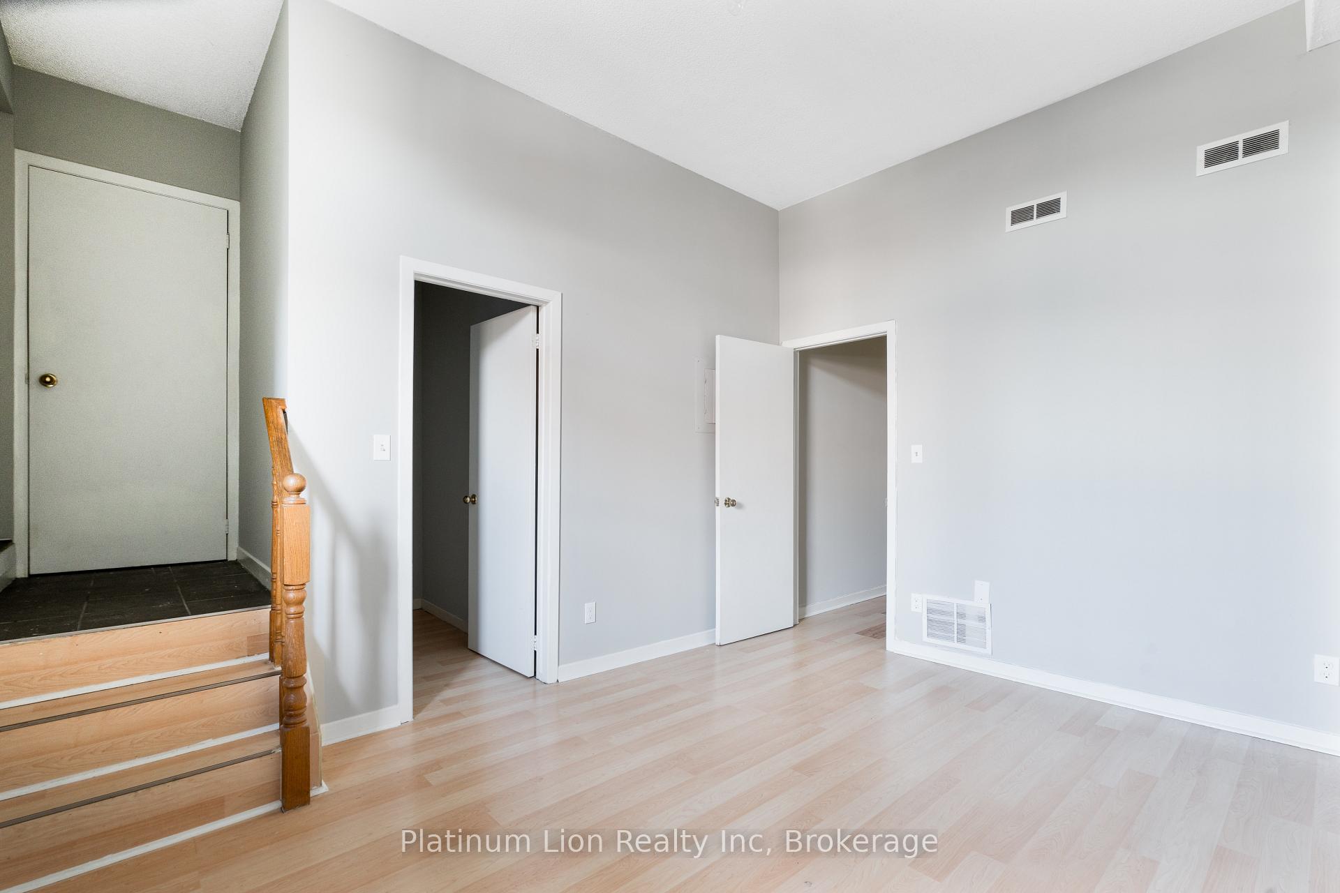 Photo 4 of Unit 2, 219 King Street E, Hamilton, Beasley — HOMEH