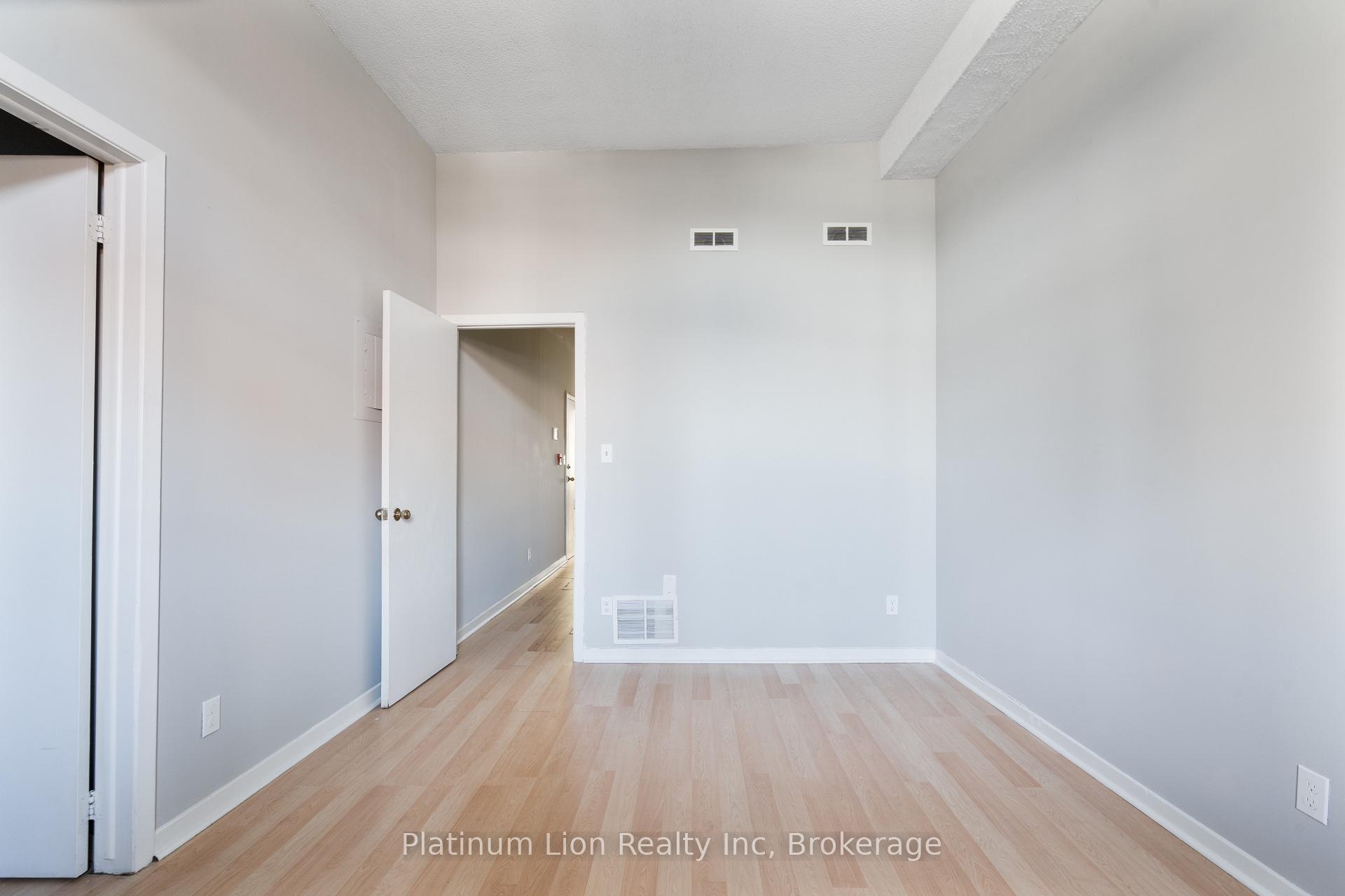 Photo 5 of Unit 2, 219 King Street E, Hamilton, Beasley — HOMEH