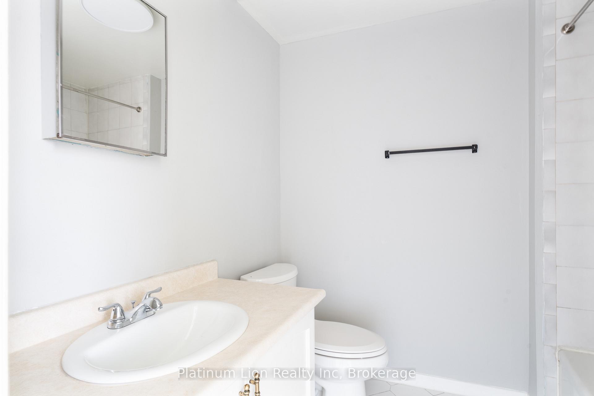 Photo 6 of Unit 2, 219 King Street E, Hamilton, Beasley — HOMEH