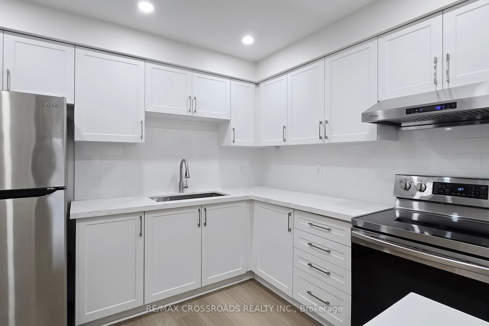 Photo 5 of 59 Sorrell Crescent, Markham, Milliken Mills East — HOMEH