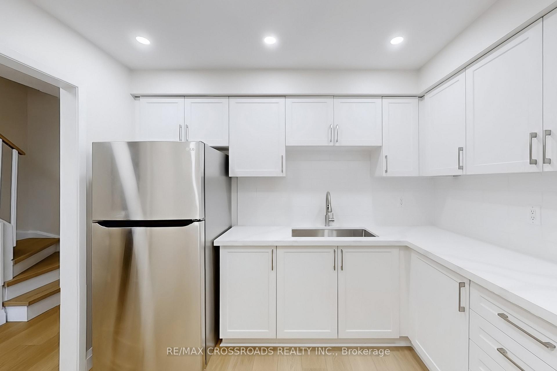 Photo 7 of 59 Sorrell Crescent, Markham, Milliken Mills East — HOMEH