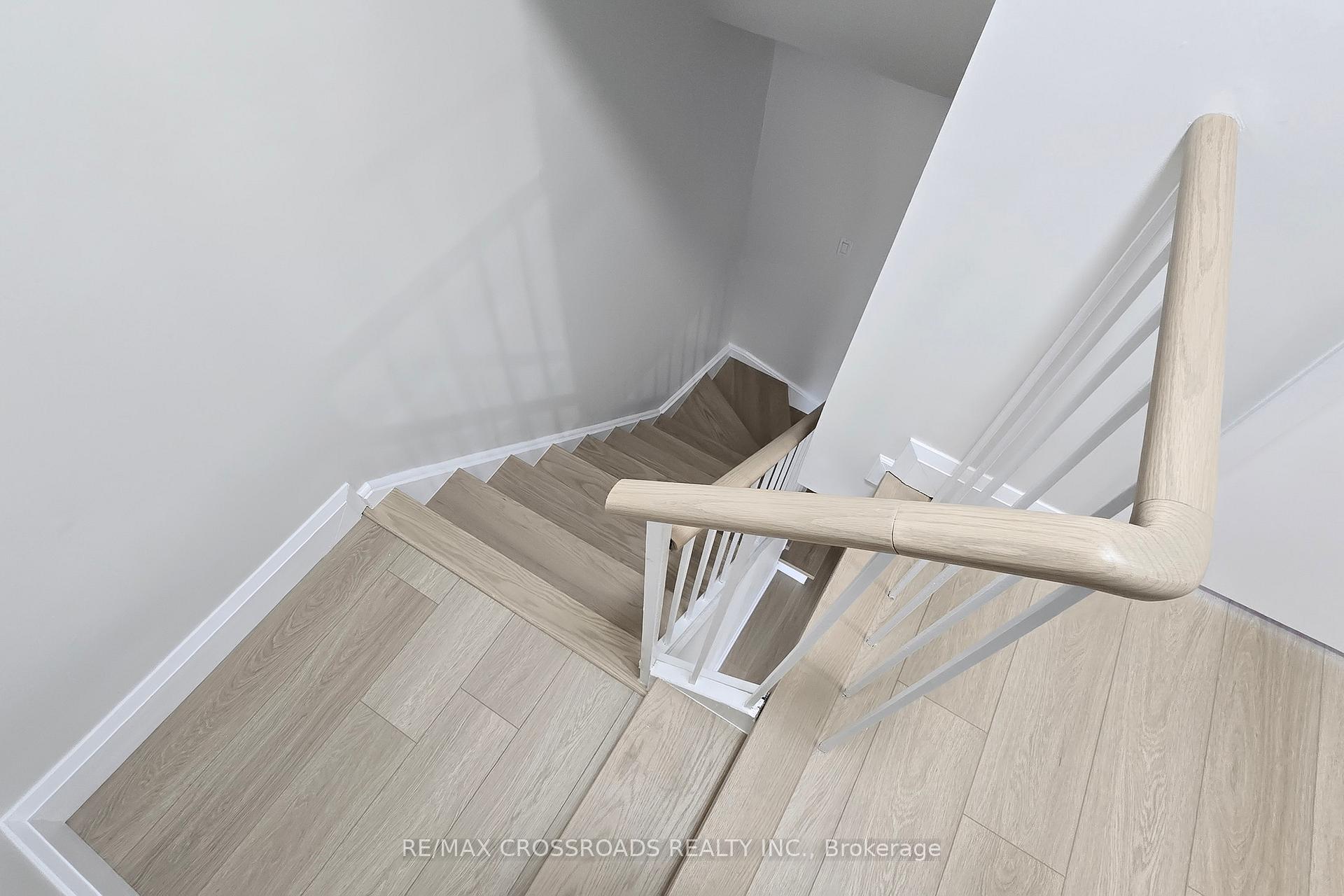 Photo 13 of 59 Sorrell Crescent, Markham, Milliken Mills East — HOMEH