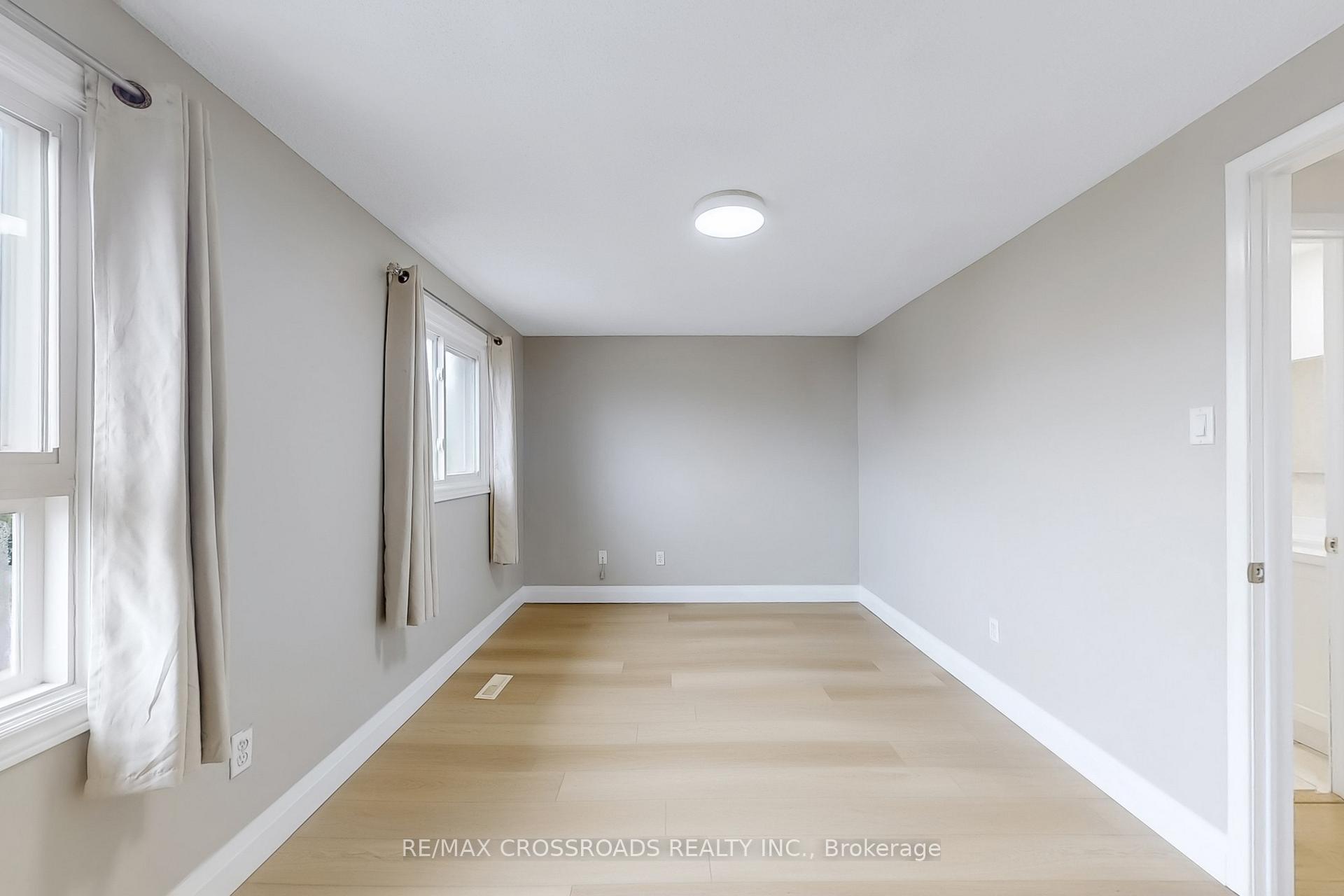 Photo 17 of 59 Sorrell Crescent, Markham, Milliken Mills East — HOMEH