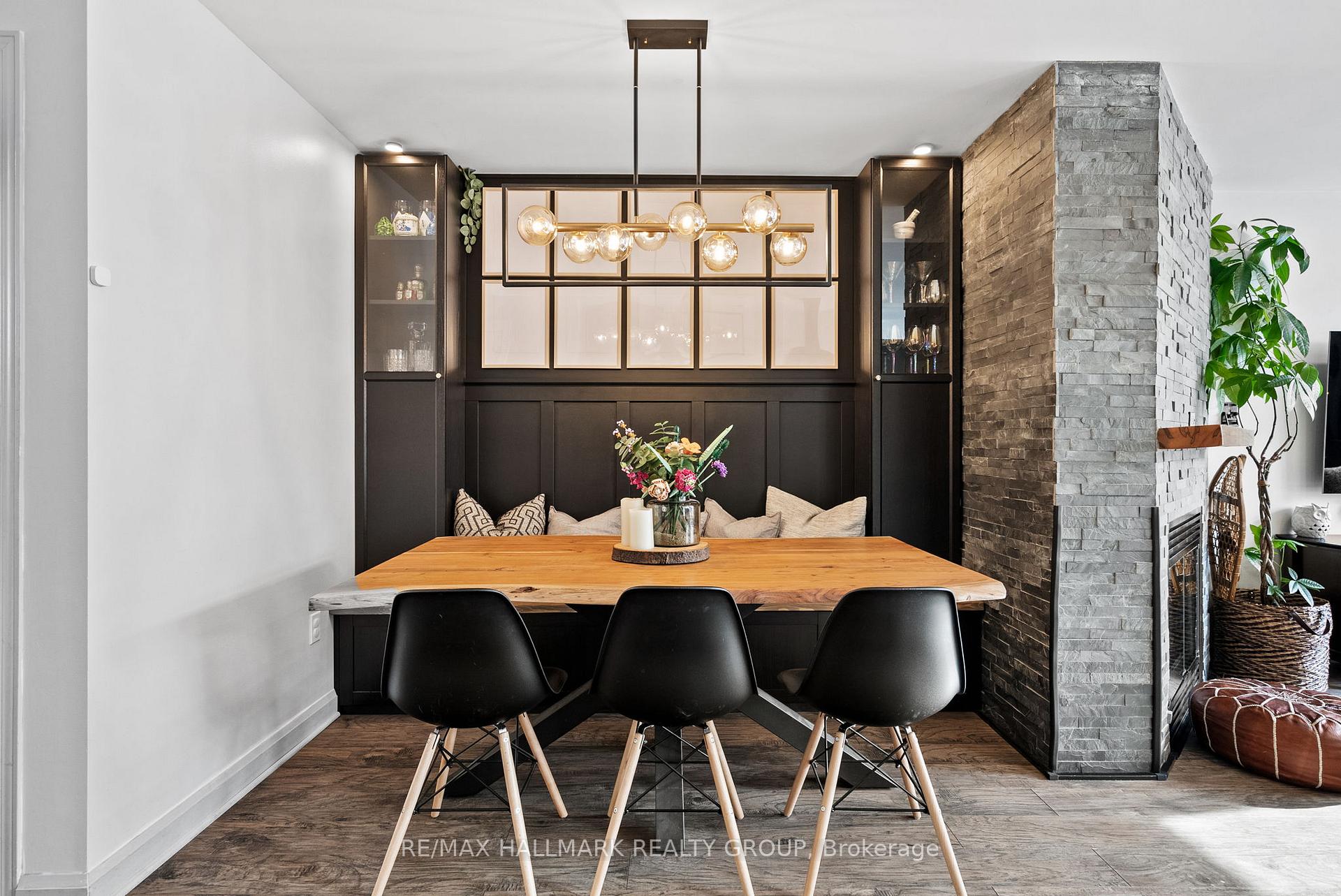 Photo 10 of 44 Kimbolton Crescent, Ottawa, Kanata - Morgan's Grant/South March — HOMEH