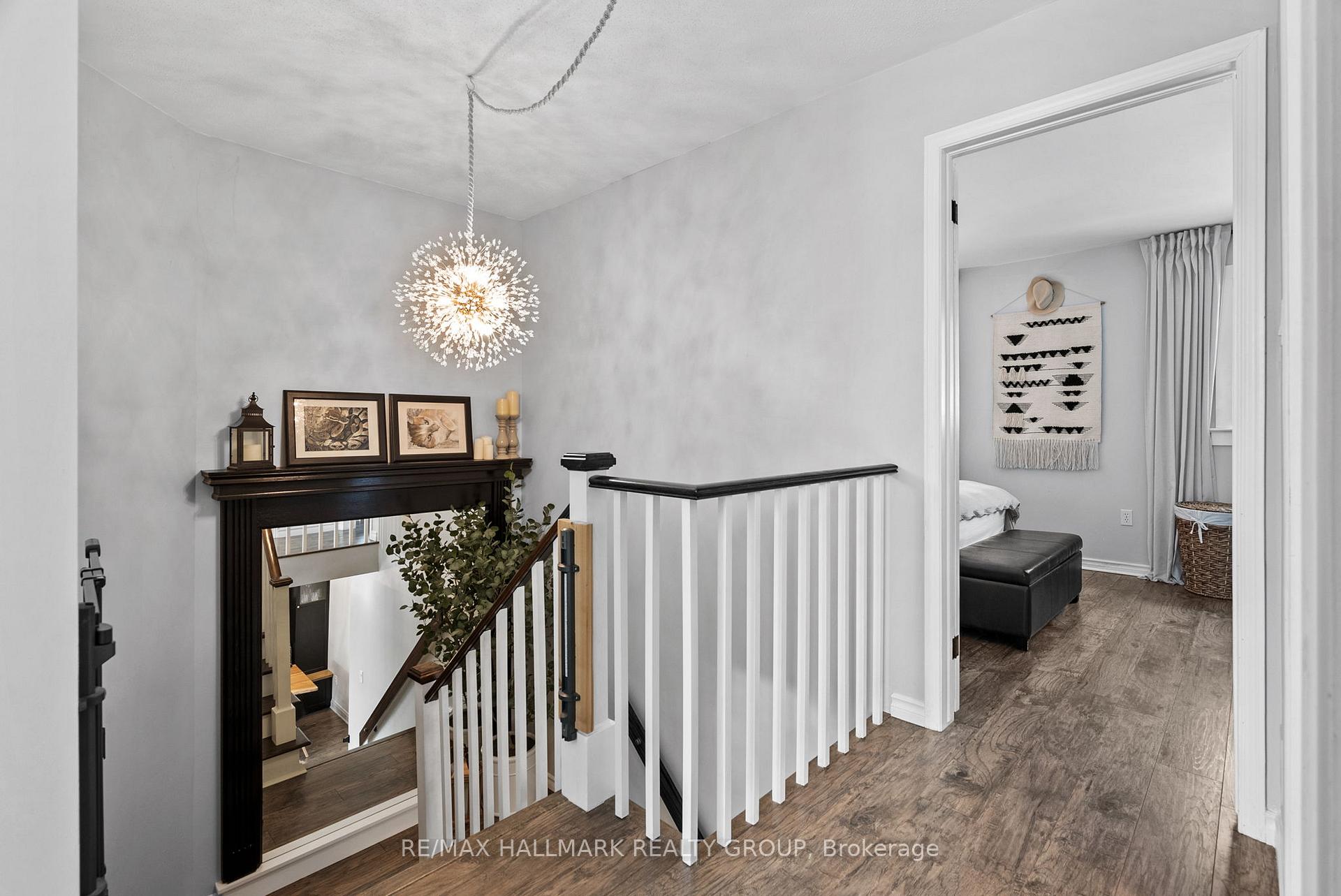 Photo 23 of 44 Kimbolton Crescent, Ottawa, Kanata - Morgan's Grant/South March — HOMEH