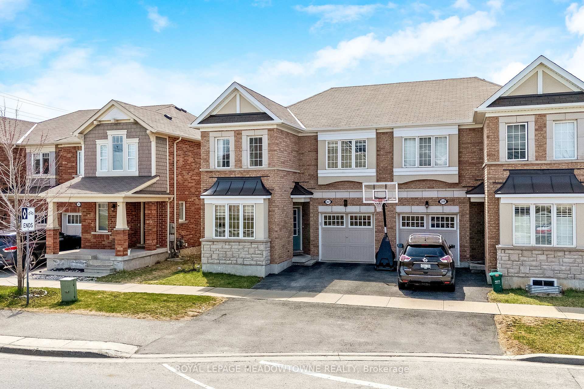 Photo 2 of 307 Yates Drive, Milton, Coates — HOMEH